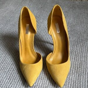 Schutz Yellow Pointed Toe Heels